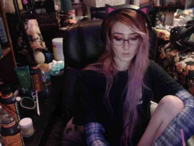 pussyxpaladin webcam