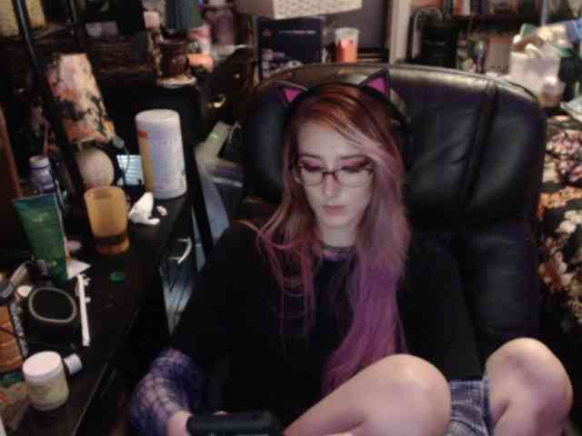 pussyxpaladin webcam