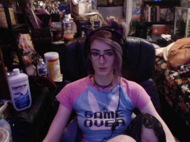 pussyxpaladin webcam