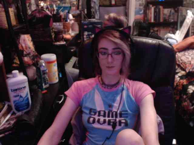 pussyxpaladin webcam