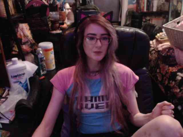 pussyxpaladin webcam