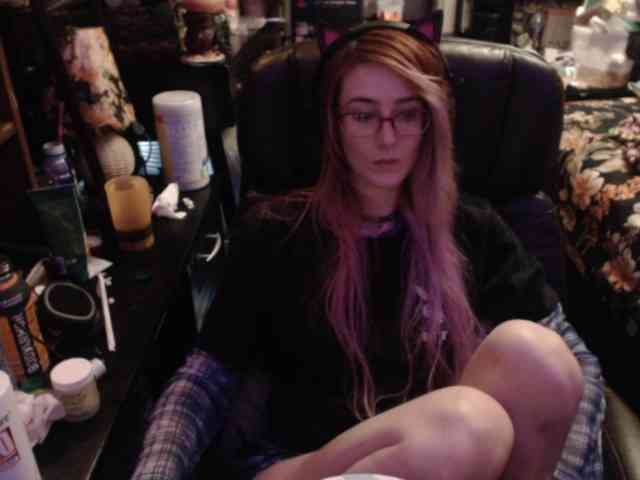 pussyxpaladin webcam