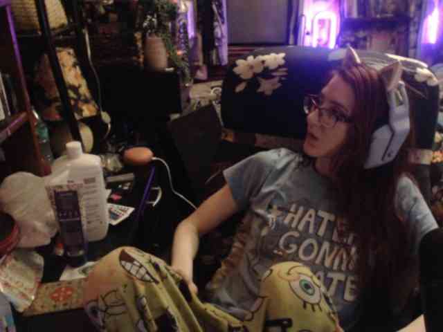 pussyxpaladin webcam