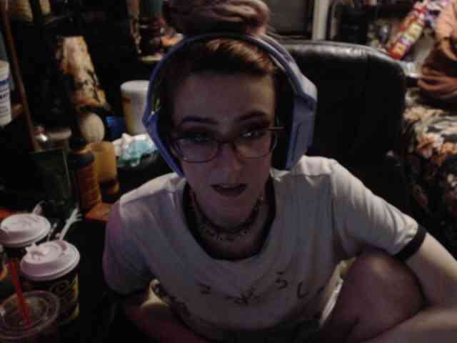 pussyxpaladin webcam