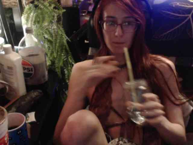 pussyxpaladin webcam