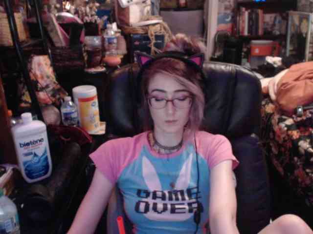 pussyxpaladin webcam