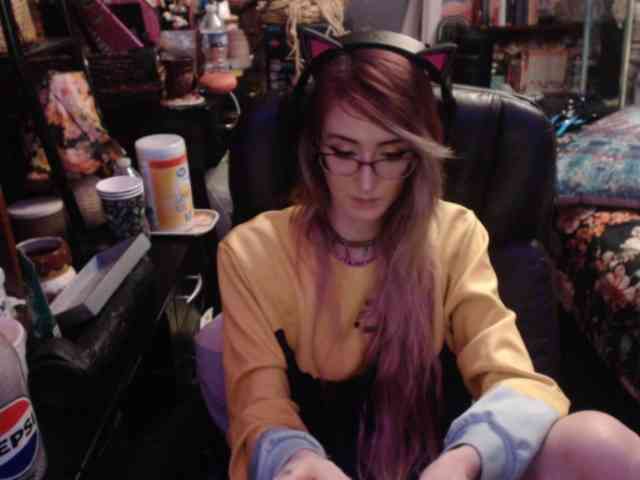pussyxpaladin webcam