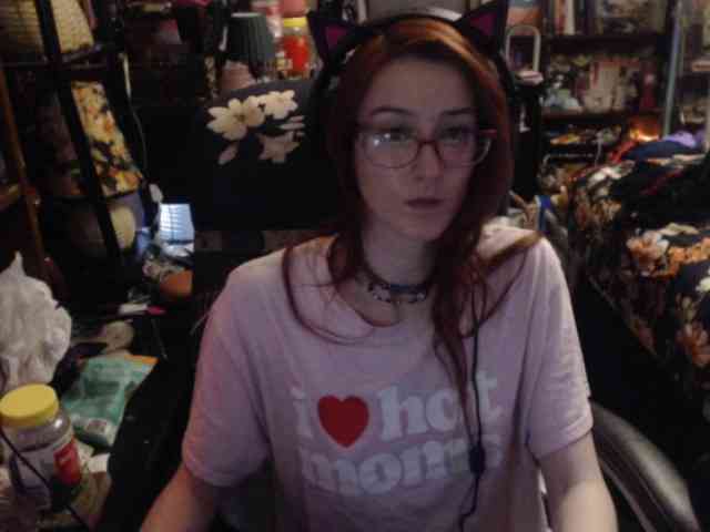 pussyxpaladin webcam