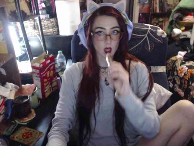 pussyxpaladin webcam