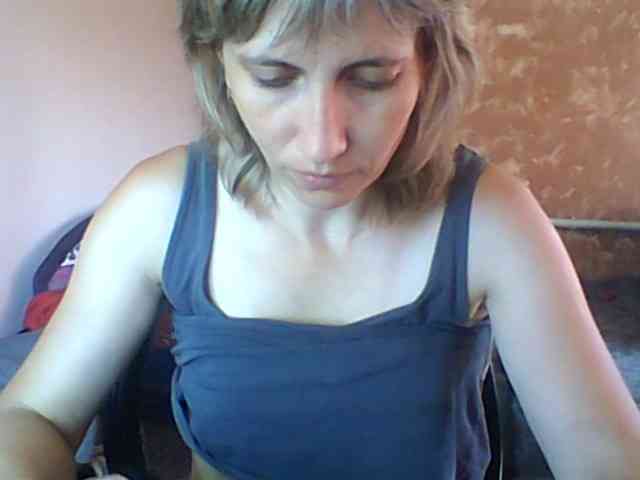 BabyLove4432 webcam