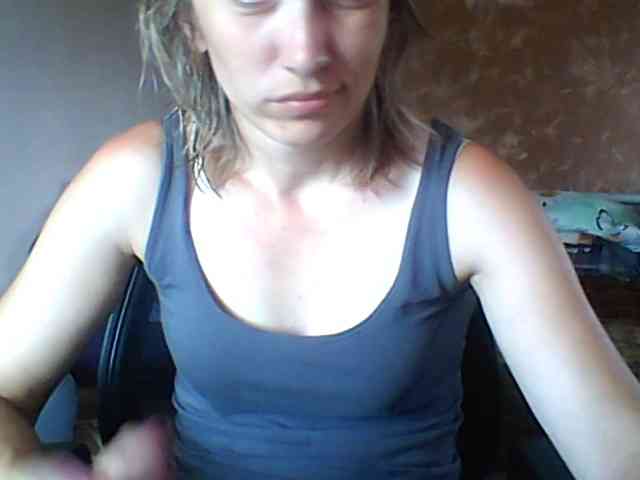 BabyLove4432 webcam