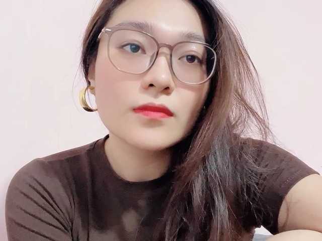 Selena295 live cam on BongaCams