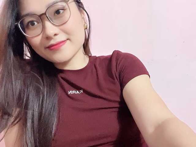 Selena295 live cam on BongaCams