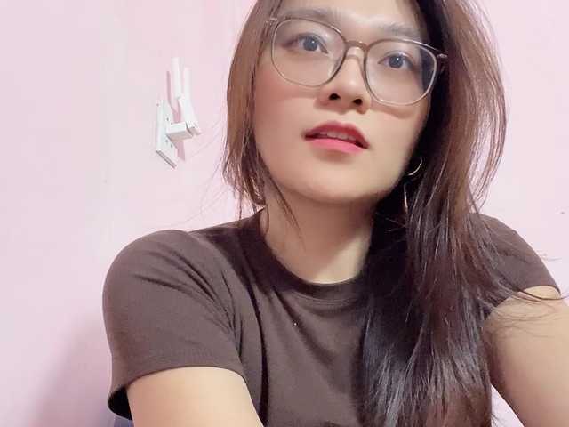 Selena295 live cam on BongaCams