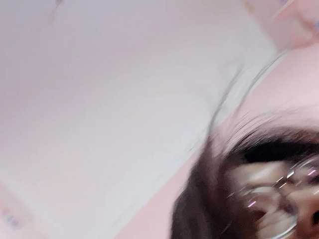 Selena295 live cam on BongaCams