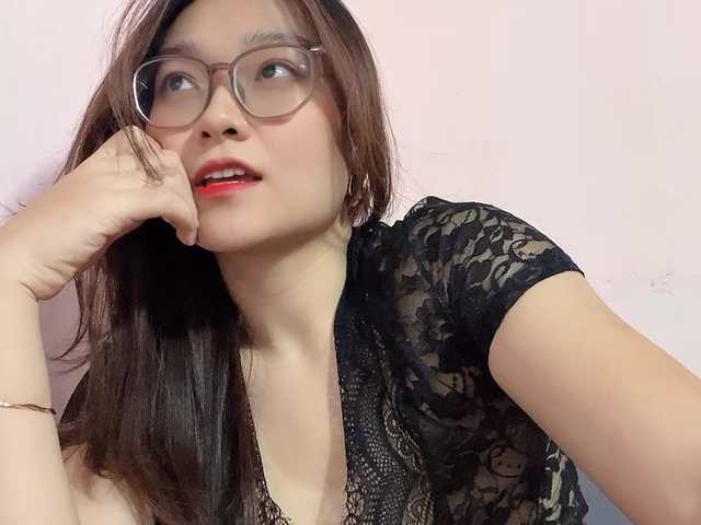 Selena295 live cam