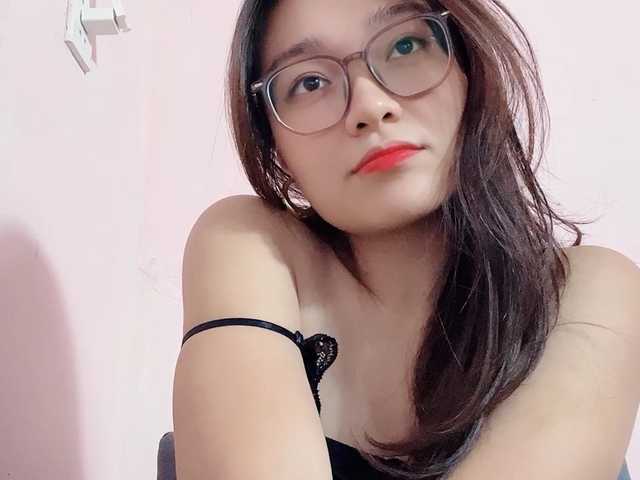 Sex chat gratuit in direct cu Selena295 pe BongaCams