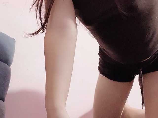Selena295 live cam on BongaCams