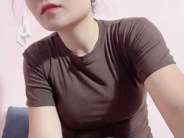 Selena295 live cam on BongaCams