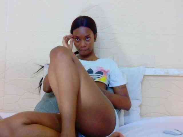 Slim-chocobar18 webcam