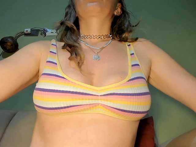 Mspurrfect, en vivo ahora en BongaCams