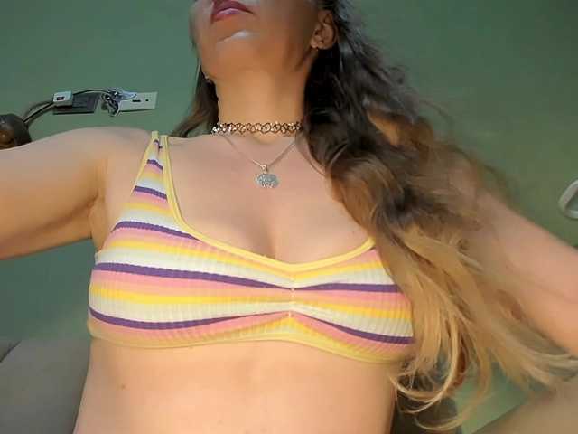 Mspurrfect live cam on BongaCams