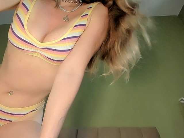 Mspurrfect live cam on BongaCams