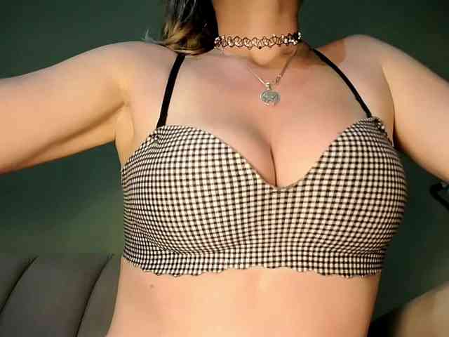 Mspurrfect Live Webcam on BongaCams