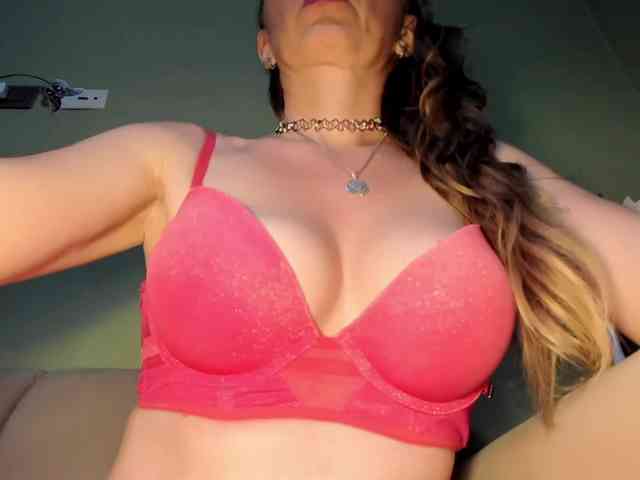 Mspurrfect webcam