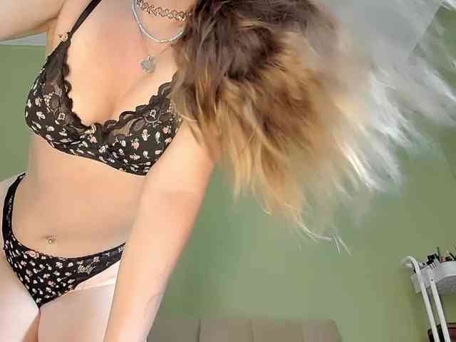 Mspurrfect webcam