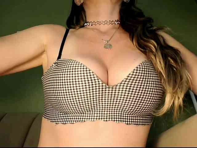 Mspurrfect webcam
