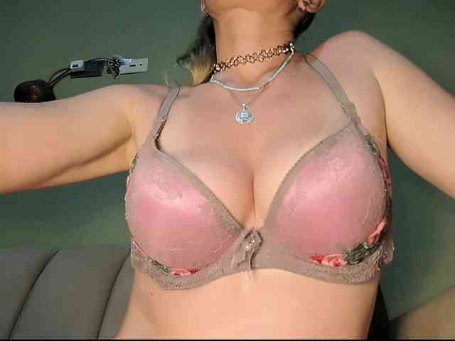 Mspurrfect webcam