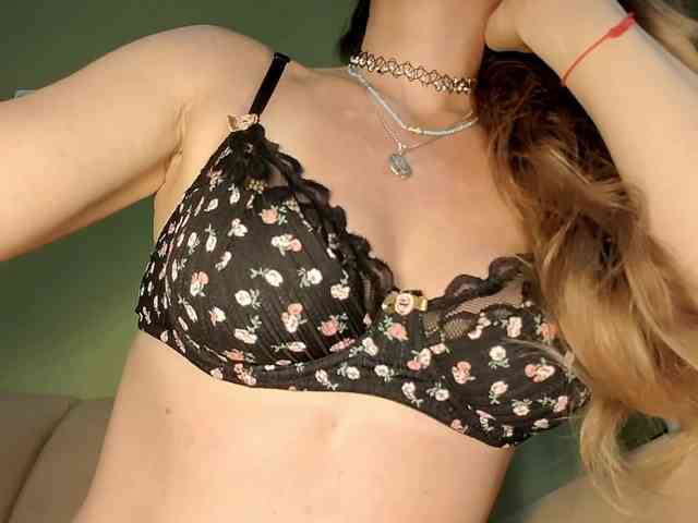 Mspurrfect webcam