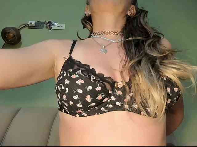 Mspurrfect webcam