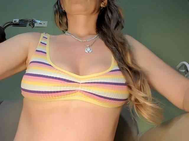 Mspurrfect webcam