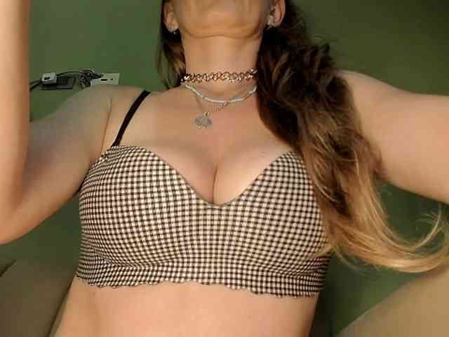Mspurrfect webcam