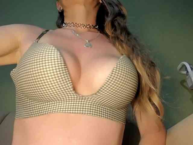 Mspurrfect webcam