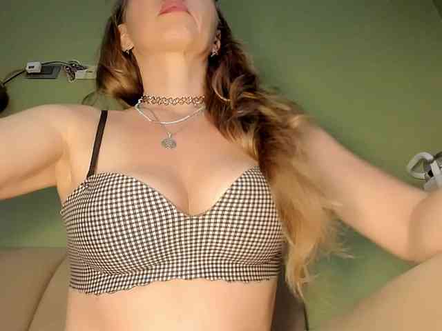 Mspurrfect webcam