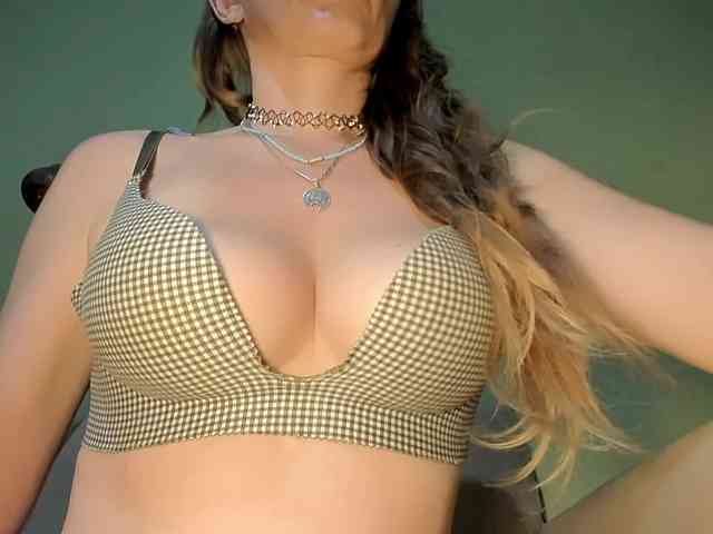 Mspurrfect webcam