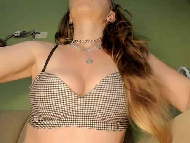 Mspurrfect webcam
