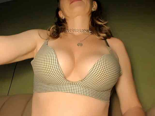 Mspurrfect Live Webcam on BongaCams