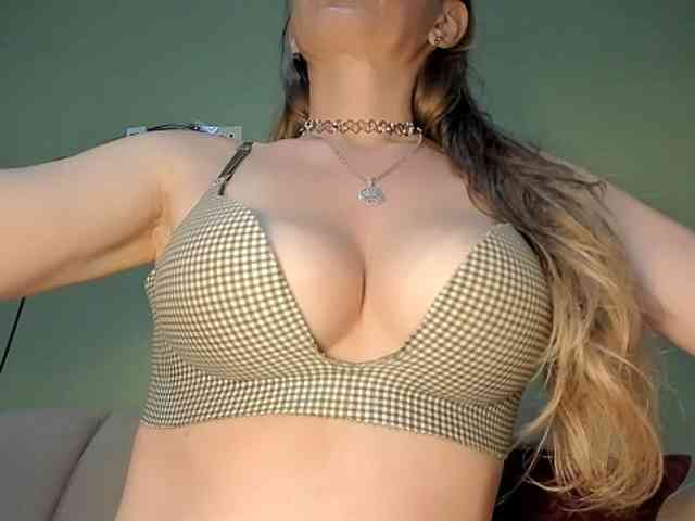 Mspurrfect webcam