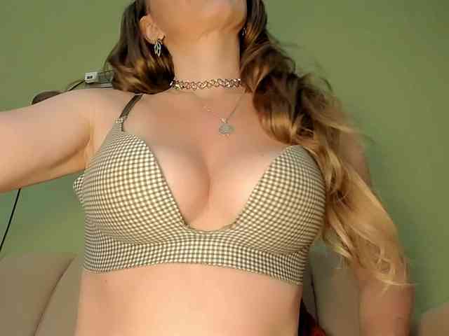 Mspurrfect webcam