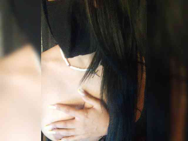 Mrrr_a webcam