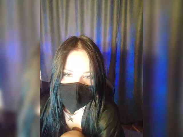 Mrrr_a webcam