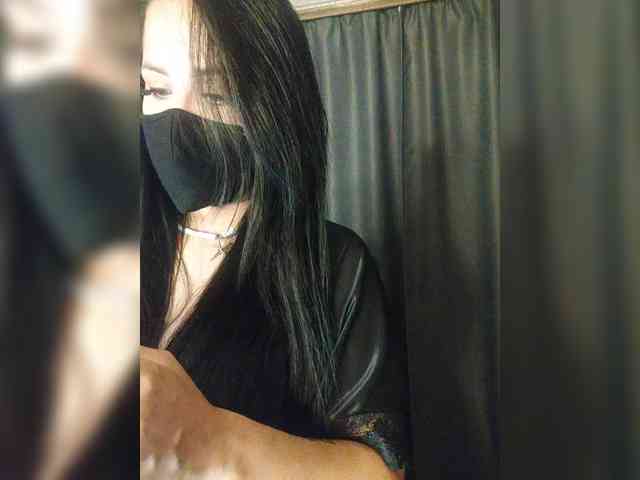 Mrrr_a webcam