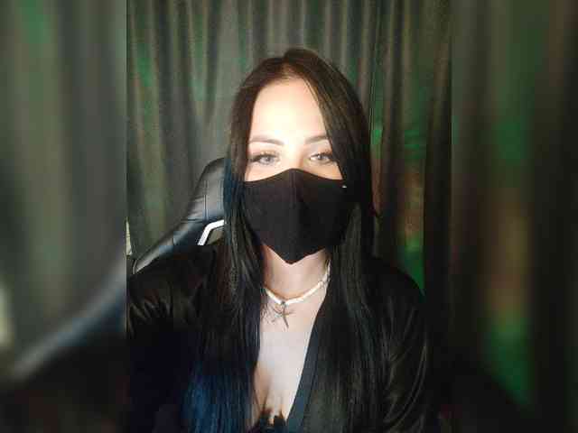 Mrrr_a webcam
