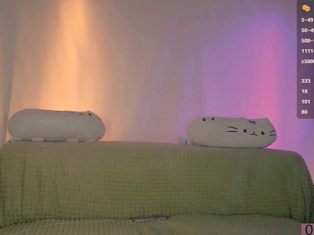 Oktaviya live webcam show