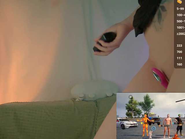 Chat with pohuy-_- live cam