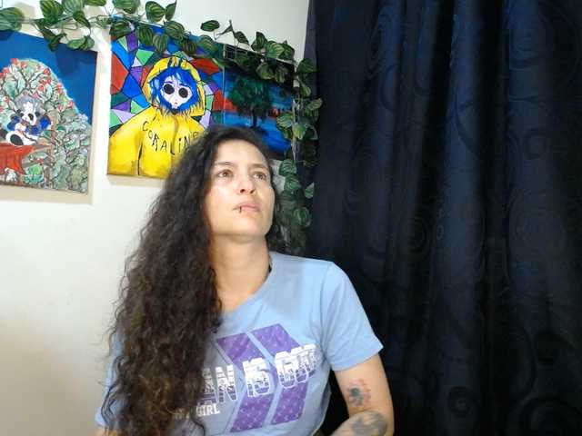 leyla-hot live cam on BongaCams